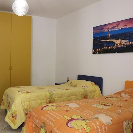 Officium Su Piazzetta Turim Exterior foto