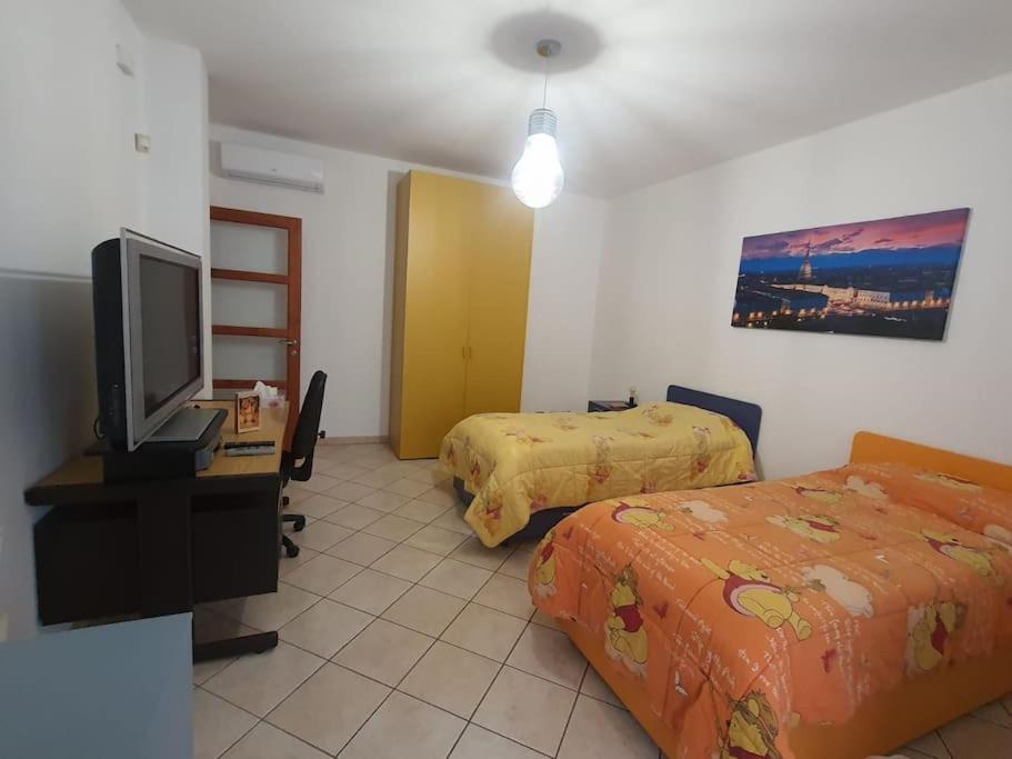 Officium Su Piazzetta Turim Exterior foto